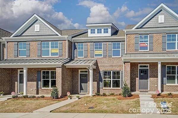 Foto principal - 5548 Stafford Rd