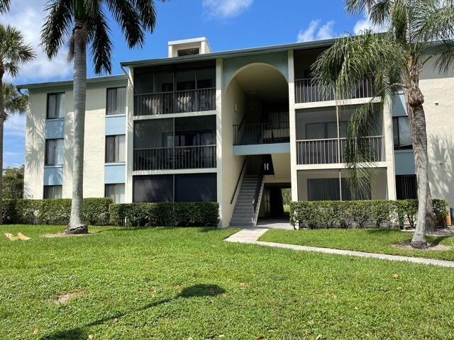 Building Photo - 1112 Green Pine Blvd