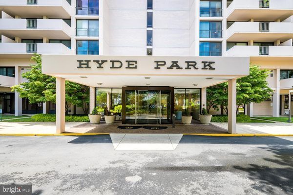 Foto del edificio - 4141 N Henderson Rd