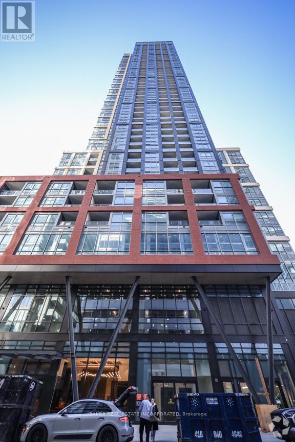 Building Photo - 108-1108 Peter St