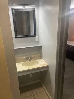 Vanity - Eldo Suites Apartments