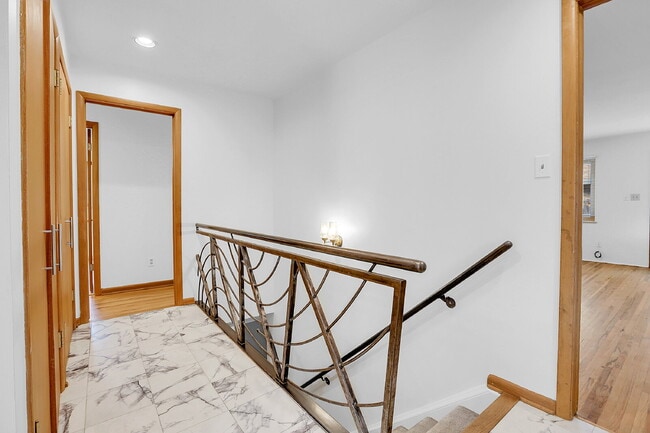 Building Photo - $3,000.00, 3 Bed, 3 Bath, Single Family Ho...