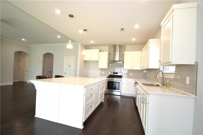 Foto del edificio - 4401 SW Rhinestone Blvd
