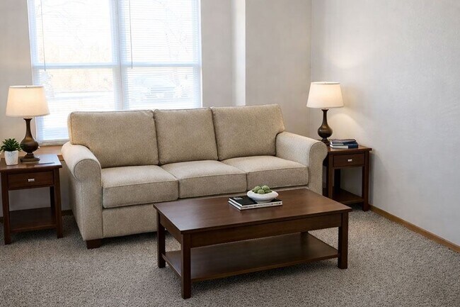 Foto del edificio - SUNDANCE MARSHALLTOWN APARTMENTS