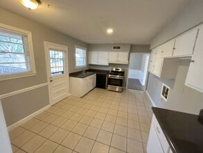 Building Photo - 4322 Rhodes Ave