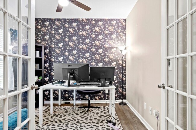 Foto del edificio - Exclusively Offered By Muse Realty Rentals, LLC