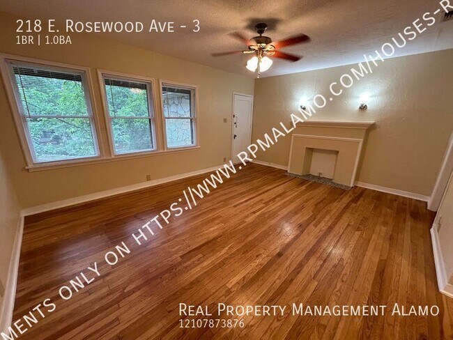 Foto del edificio - 218 E Rosewood Ave
