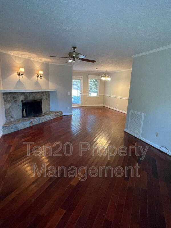 Building Photo - 7308 Paprika Ln