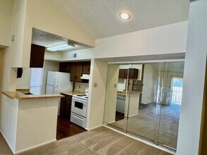 Building Photo - 9229 Imogene St