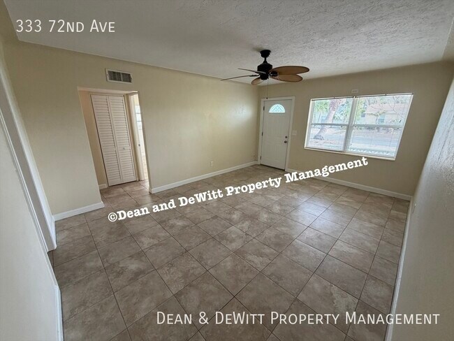 Foto del edificio - 333 72nd Ave