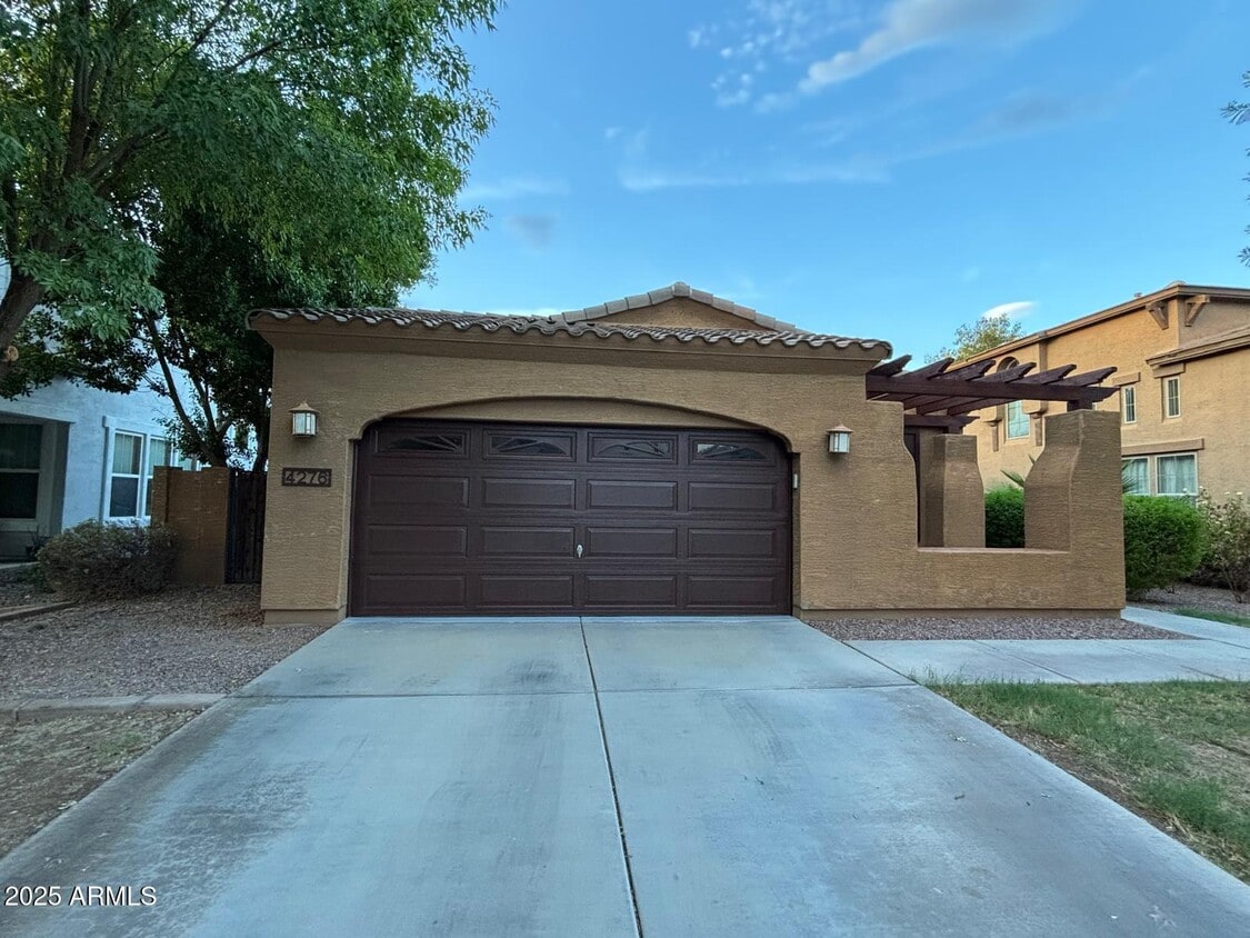 Foto principal - 4276 E Cullumber Ct