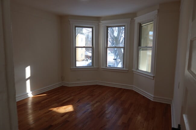 Building Photo - 26 Linden Ave