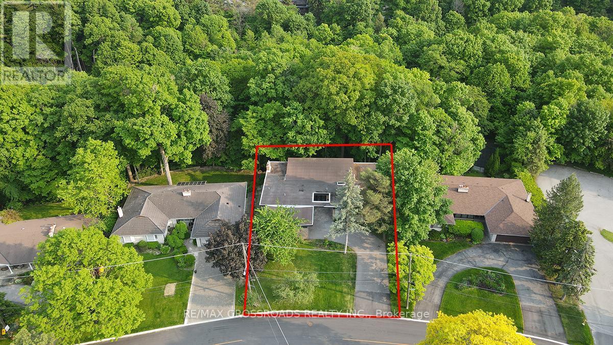 Photo principale - 53 Forest Grove Dr