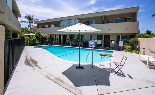 1 of 3 pools - 6262 Morse Ave
