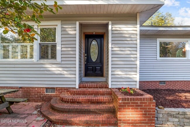 Photo - 2503 E 5th St- House