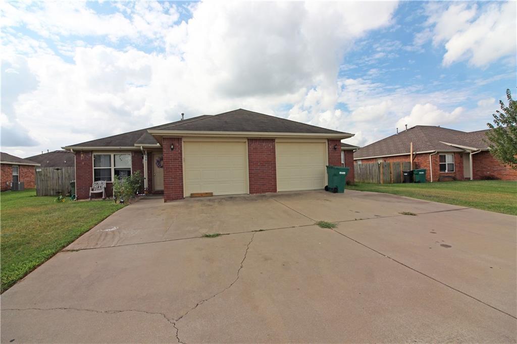 204 E Marietta Ct, Rogers, AR 72758 Townhouse for Rent in Rogers, AR