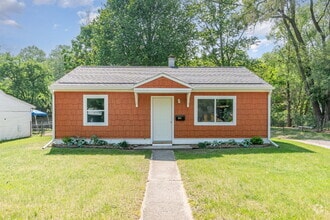 Building Photo - 3711 Swede Ave