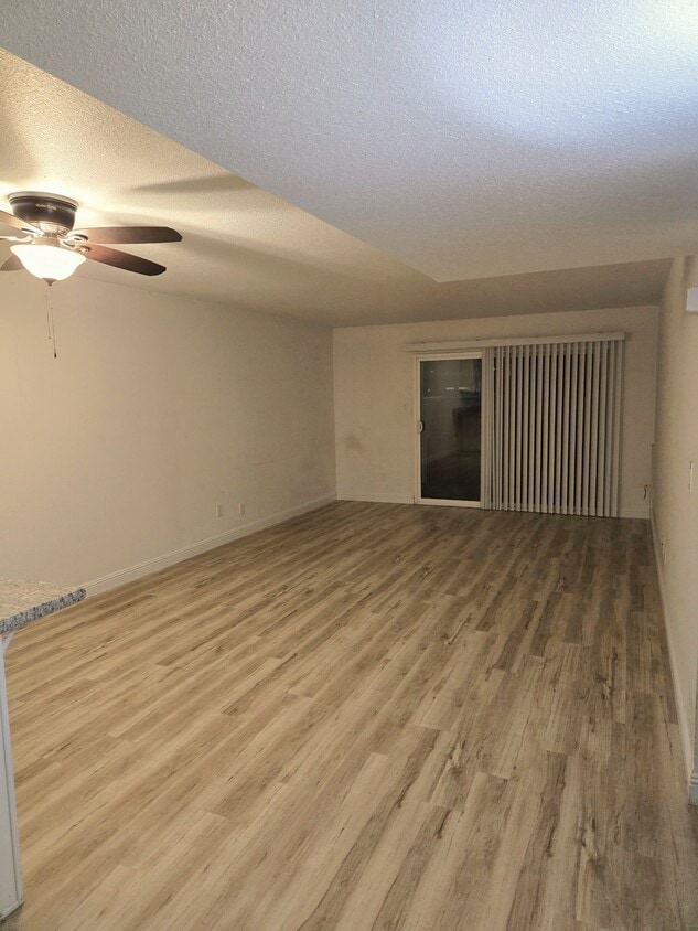 Foto principal - 3768 W Benjamin Holt Dr