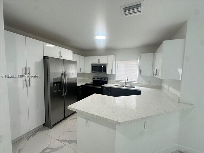 Foto del edificio - 116 NW 10th St