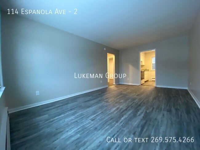 Foto del edificio - 114 Espanola Ave