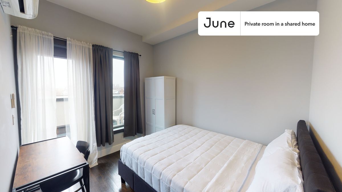 Primary Photo - Private bedroom in 4 bed/2 bath Home