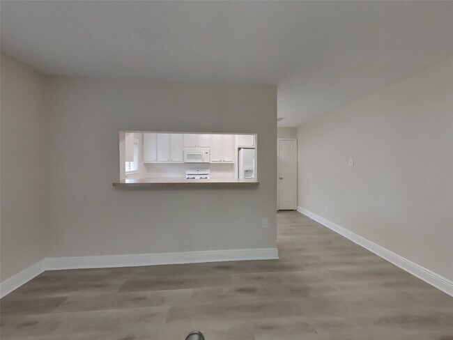 Building Photo - 9607 Cleveland Bay Ct