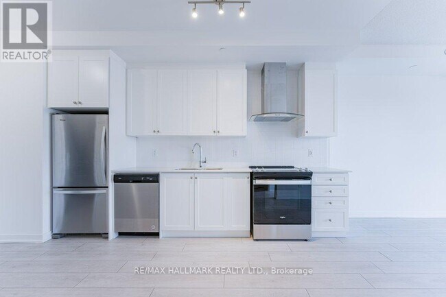 Photo du bâtiment - 55 Duke St W