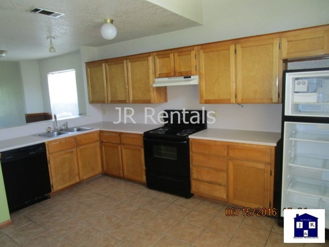Building Photo - 3135 Etta Kay Ln