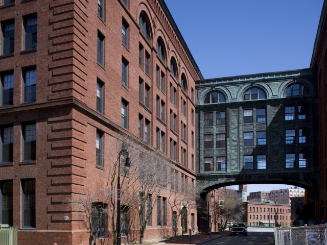 Primary Photo - Baker Square Condominiums