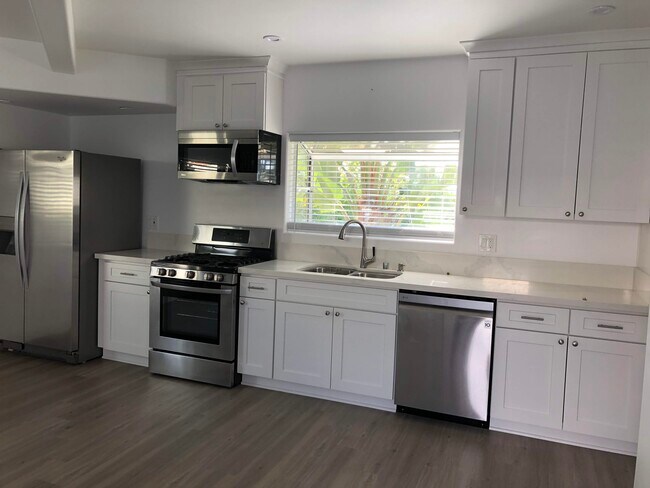 Stainless appliances - 7342 W 83rd St