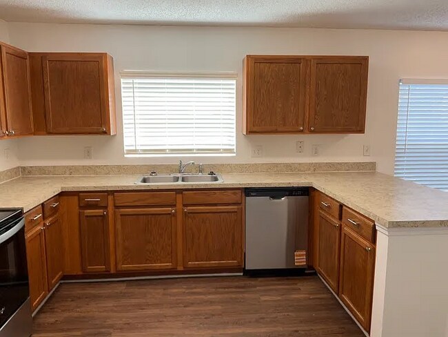 Foto del edificio - 10959 Darlington Oak Ct
