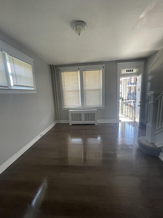 Foto del edificio - 5307 Cordelia Ave