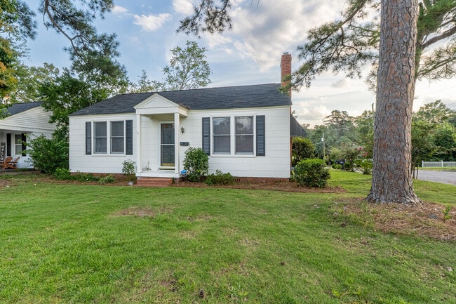 Building Photo - 2164 Telfair St