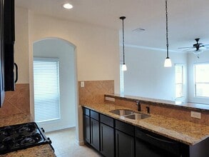 Building Photo - 16003 Thornbill Ln