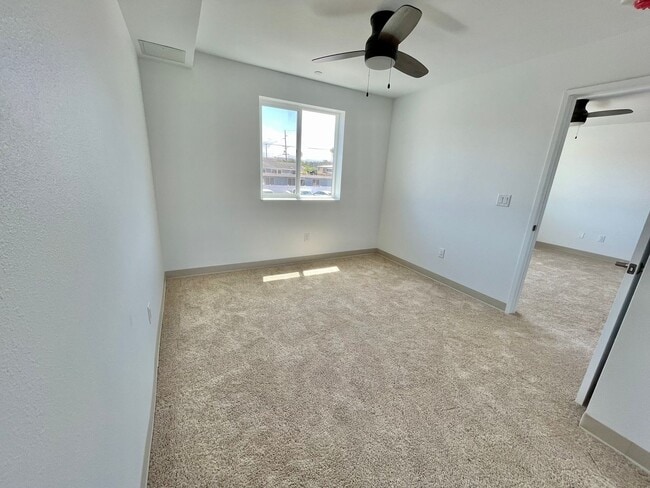 Building Photo - 216Olive