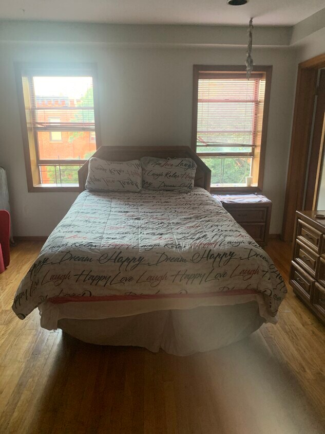 Dormitorio principal - 75 Saint James Pl