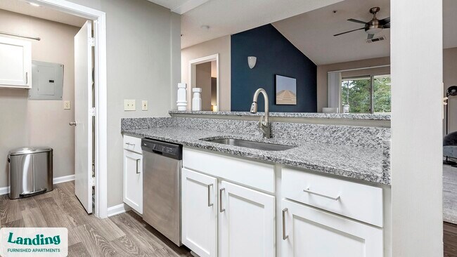 Foto del edificio - 300 Long Shoals Rd