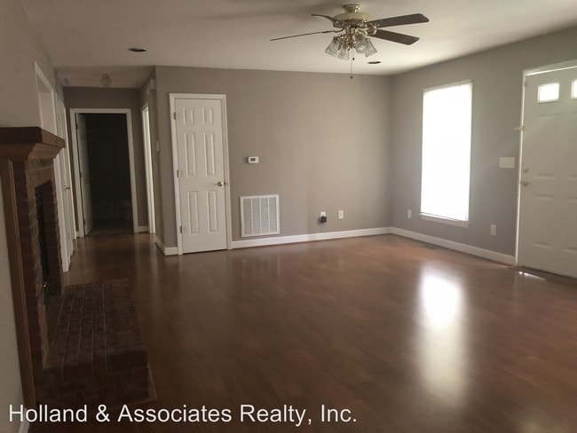 Building Photo - 3 br, 2 bath House - 632 S. Madison Street