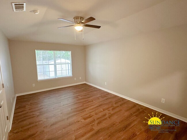 Foto del edificio - Beautiful 3 Bedroom Home in Navarre: Solar...