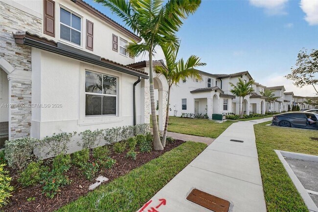 Foto del edificio - 2650 SE 29th St