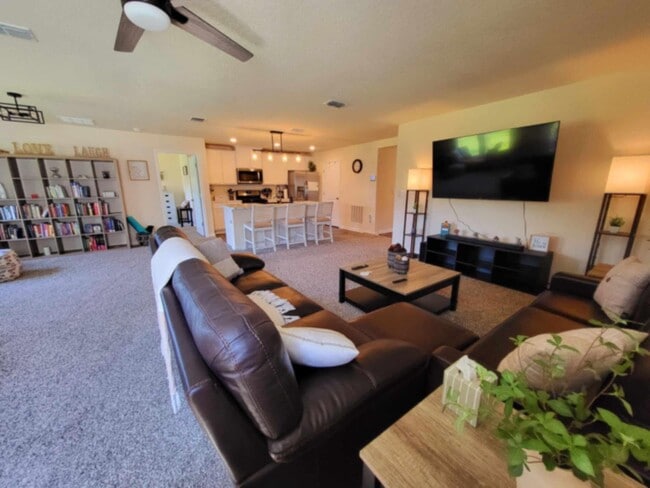 Foto del edificio - 3 Pinnacle Pl