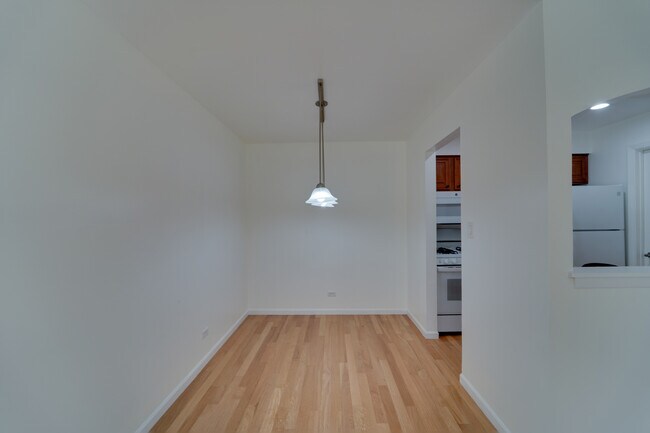 Foto del edificio - 329 Grissom Ct