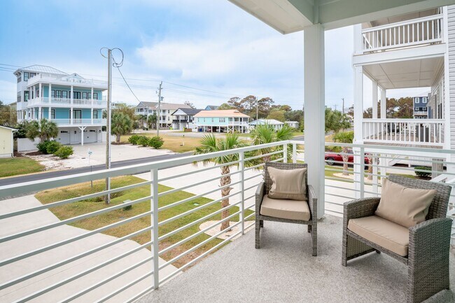 Foto del edificio - PET FRIENDLY OFF-SEASON RENTAL WITH OCEAN ...
