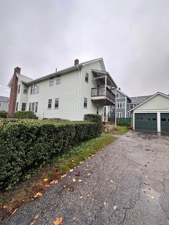 65 Lexington St Unit 1, Belmont, MA 02478 Apartment for Rent in
