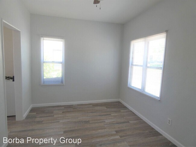 Building Photo - 767 E Sunrise Blvd