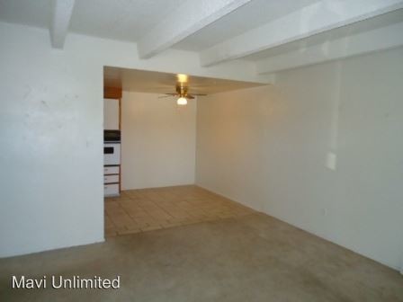 Building Photo - 7305-7315 W 9th Pl