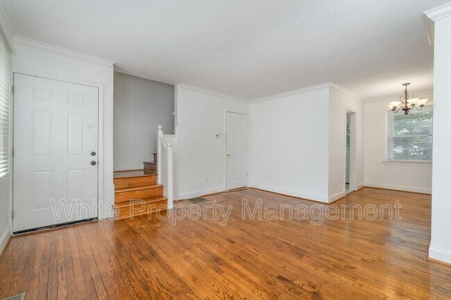 Foto del edificio - 564 Wakefield Dr