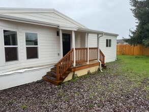 Building Photo - 4997 Morely Loop