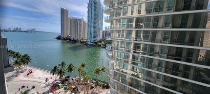 Building Photo - 300 S Biscayne Blvd