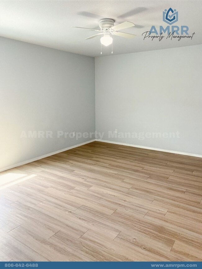 Building Photo - 3 Bedroom Home In Odessa, TX!